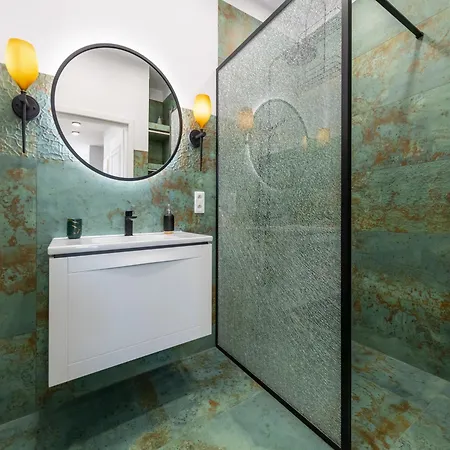 公寓 River Tower 14th Floor Luxury, Kler Design, And Nature View 比得哥什