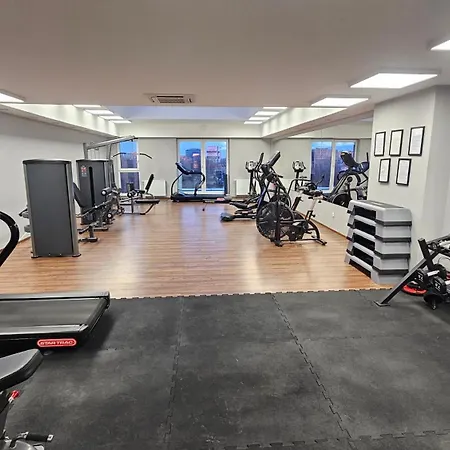 River Tower 14th Floor Luxury, Kler Design, And Nature View 比得哥什