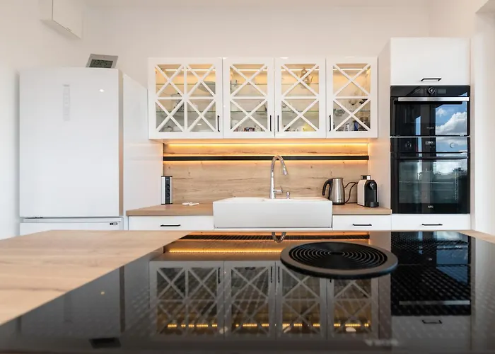 River Tower 14th Floor Luxury, Kler Design, And Nature View 公寓