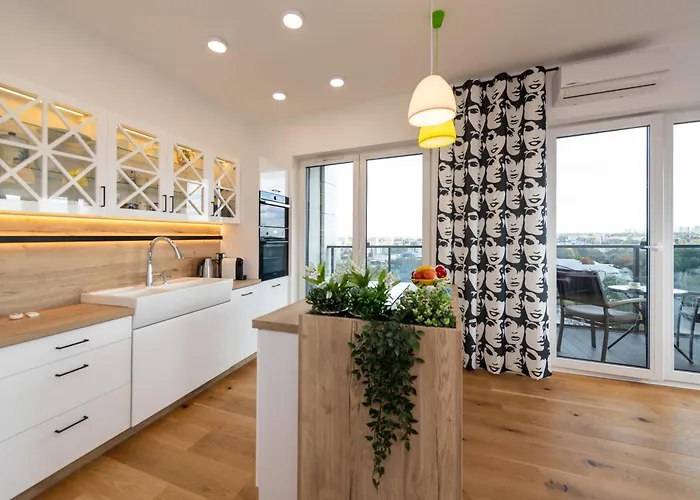 River Tower 14th Floor Luxury, Kler Design, And Nature View 公寓