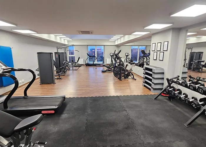 River Tower 14th Floor Luxury, Kler Design, And Nature View 比得哥什